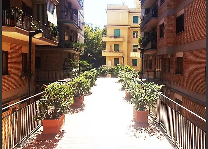 Manuela's Cozy Trastevere Appartement *